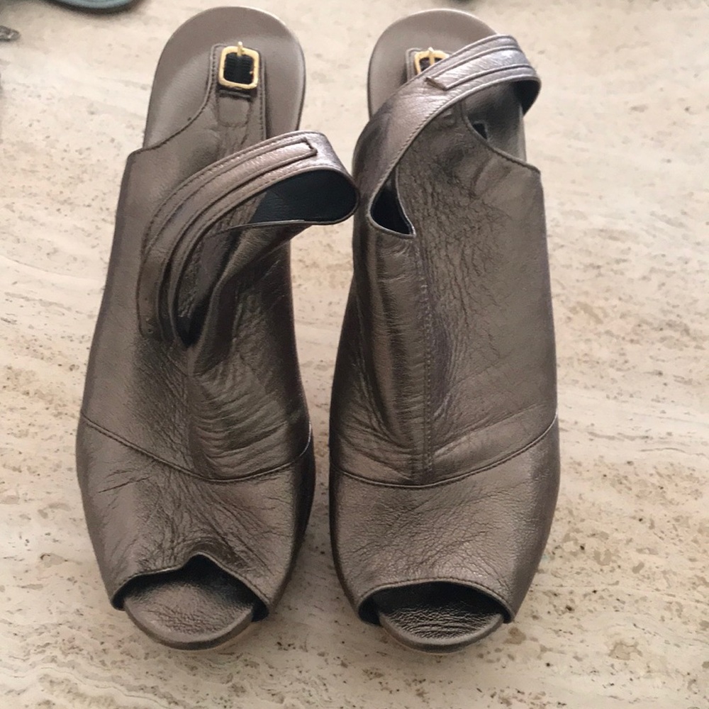 PATRICIA FIELDS PLATFORMS